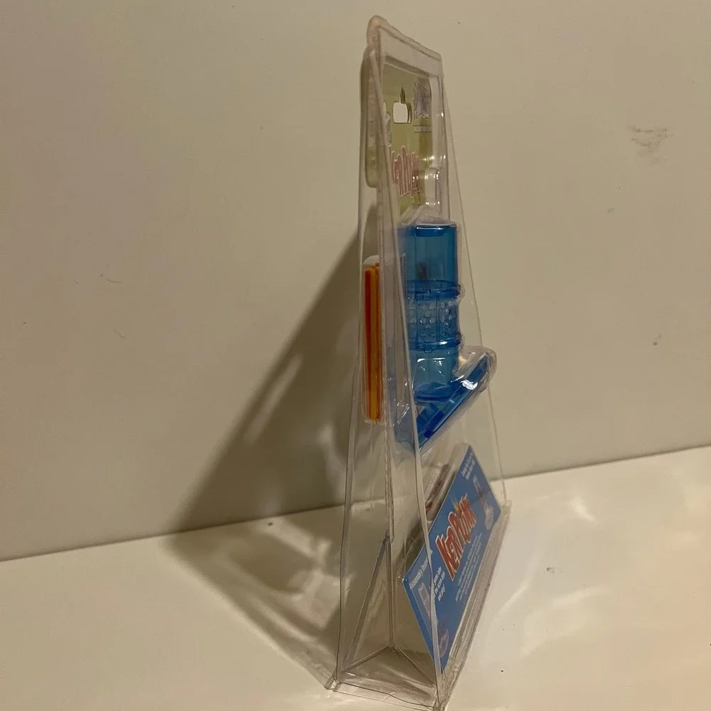 World's Smallest KerPlunk Game Item 5022 Mattel 16 Balls 10 Sticks novelty toy